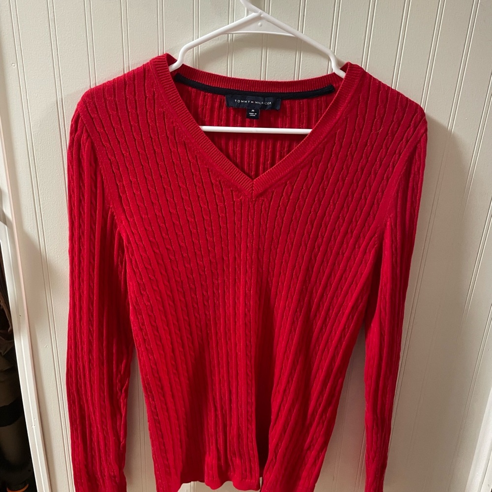 Tommy Hilfiger Women's Bright Red V-Neck Cable Knit Sweater